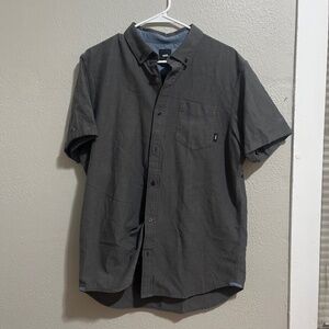 Men’s Medium Vans Button Down Short Sleeve Shirt (Dark Grey)